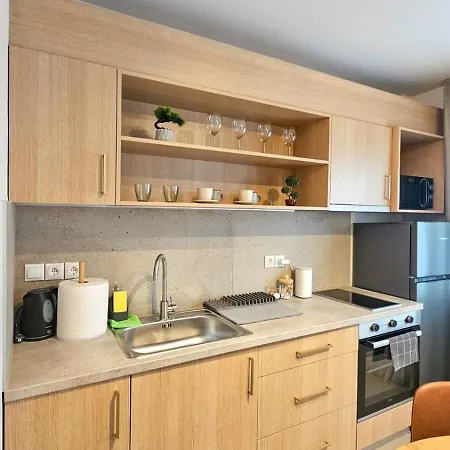 Sunshore Center #2 Апартаменты Халкида