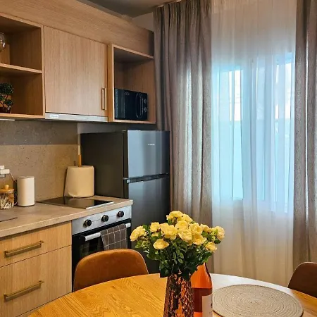 Sunshore Center #2 Apartman