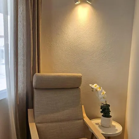 Sunshore Center #2 Apartman Chalkís