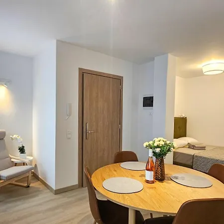 Sunshore Center #2 Апартаменты *